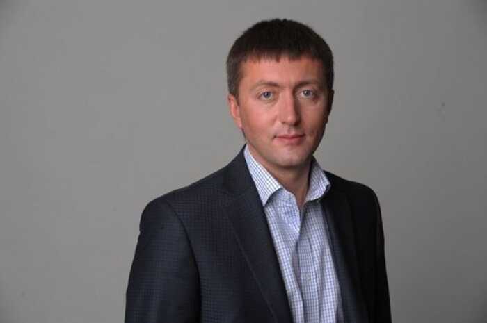 У Хмельницькому в ДТП потрапив нардеп Сергій Лабазюк: політика госпіталізували
