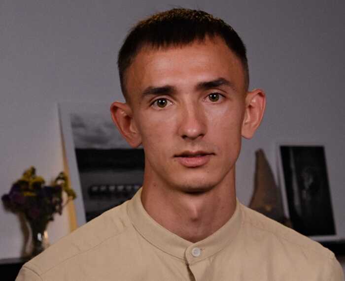 Яйце в Єрмака: У Києві затримали «азовця» Віктора Лахна після інциденту біля суду