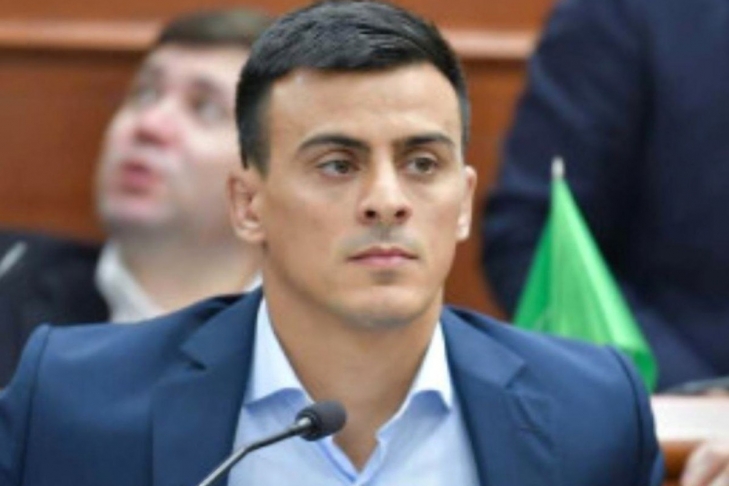 Продовження тиску? До матері п’ятьох дітей, яка заявила про конфлікт із президентом Федерації дзюдо Києва, навідається ювенальний інспектор