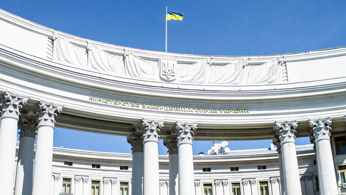 МЗС провело іфтар для воїнів, іноземних дипломатів та лідерів кримськотатарського народу