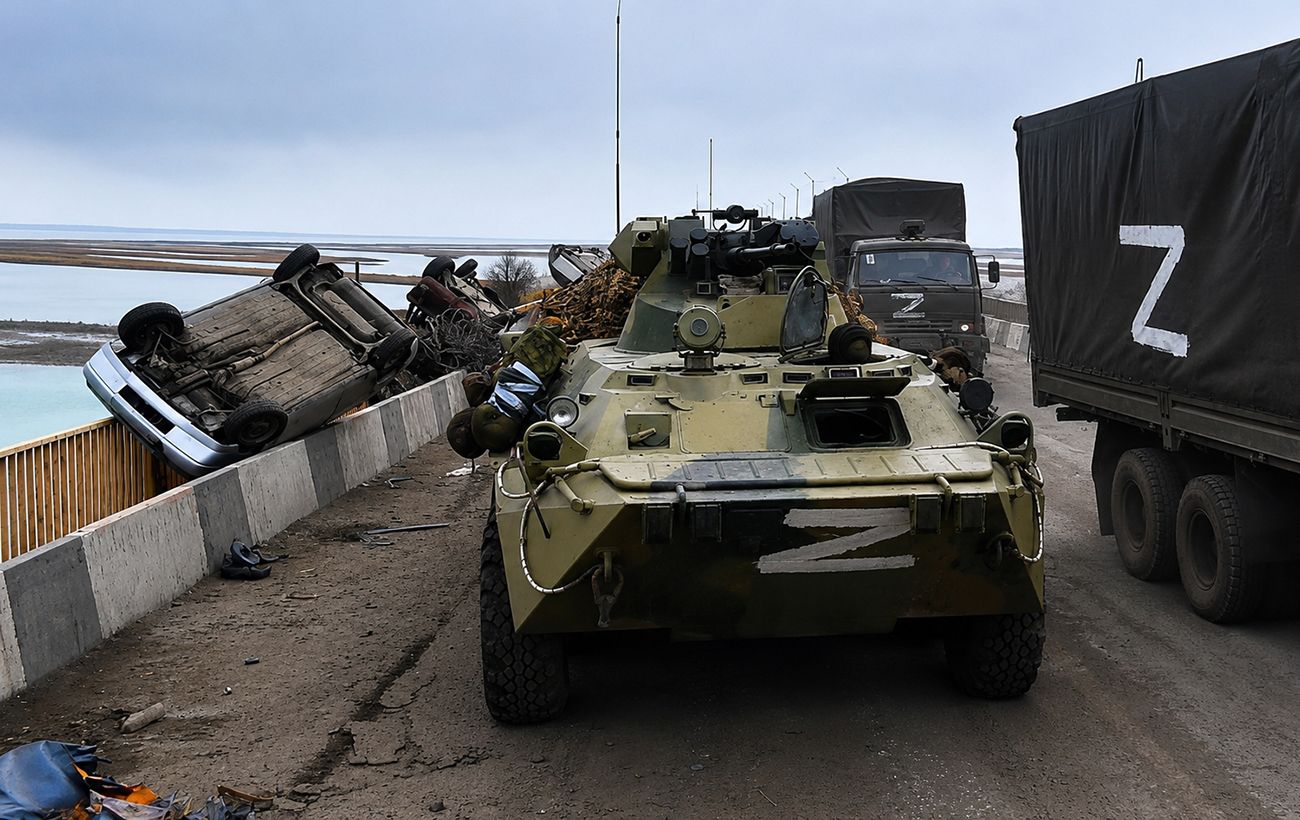 Удари по мостах заблокували наземні шляхи до Криму і зривають плани РФ щодо наступів, - ISW