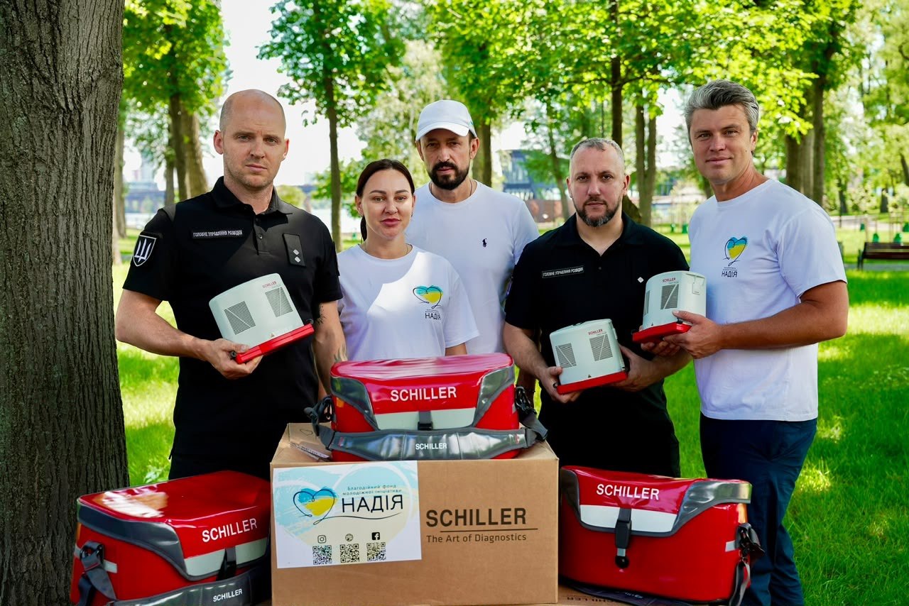 10 апаратів Easy Pulse Schiller для фронту: БФ «Надія» та Schiller AG посилюють медичні підрозділи