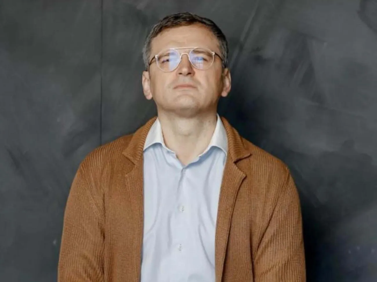 Не тих б'єш, Навроцький. Українці, зберігаймо спокій. На все свій час