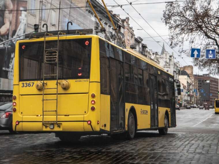 У Києві готуються підняти тарифи на транспорт: проїзд може зрости до 20–25 гривень