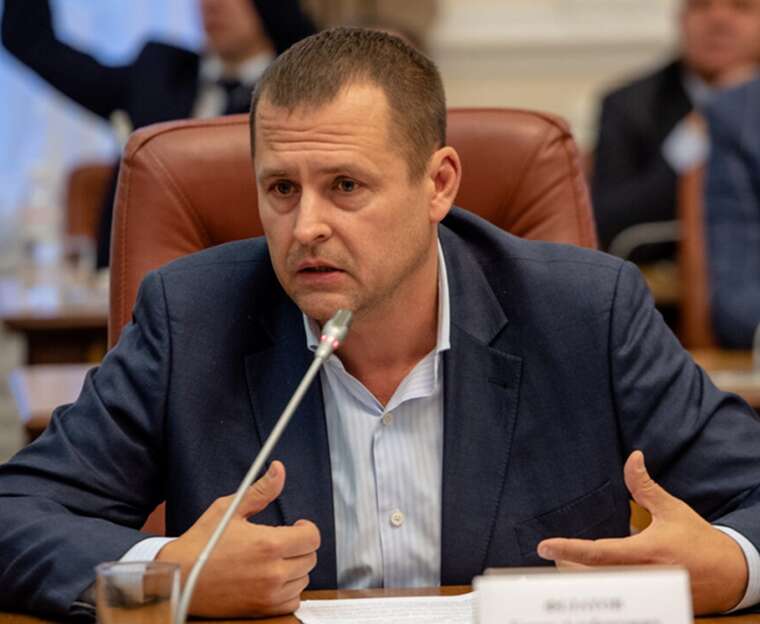 «Піднімай свій зад і приходь»: Борис Філатов викликав блогера Ігоря Лаченкова на особисту розмову