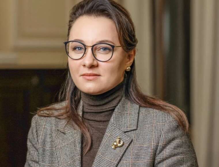 «Методи Москви 90-х»: Юлія Свириденко пов’язала захоплення інкасаторів із візитом Сійярто до Кремля