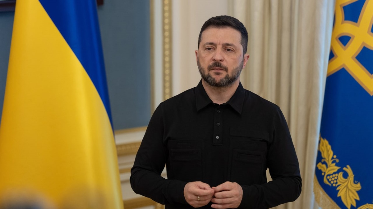 Зеленський підтвердив ураження двох нпз в росії