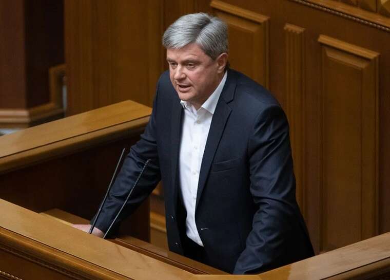 Справу про незаконне збагачення нардепа Олександра Качного на 12,7 мільйона гривень скерували до суду