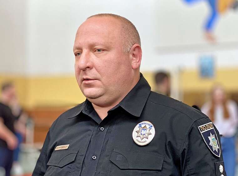 Без коліс, але з мільйонами: полковник поліції охорони Києва Андрій Шкляренко не задекларував жодного авто
