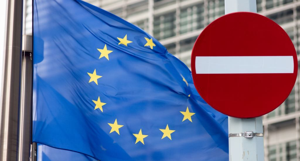 Рада ЄС запровадила санкції проти двох російських організацій за пропаганду та дезінформацію
