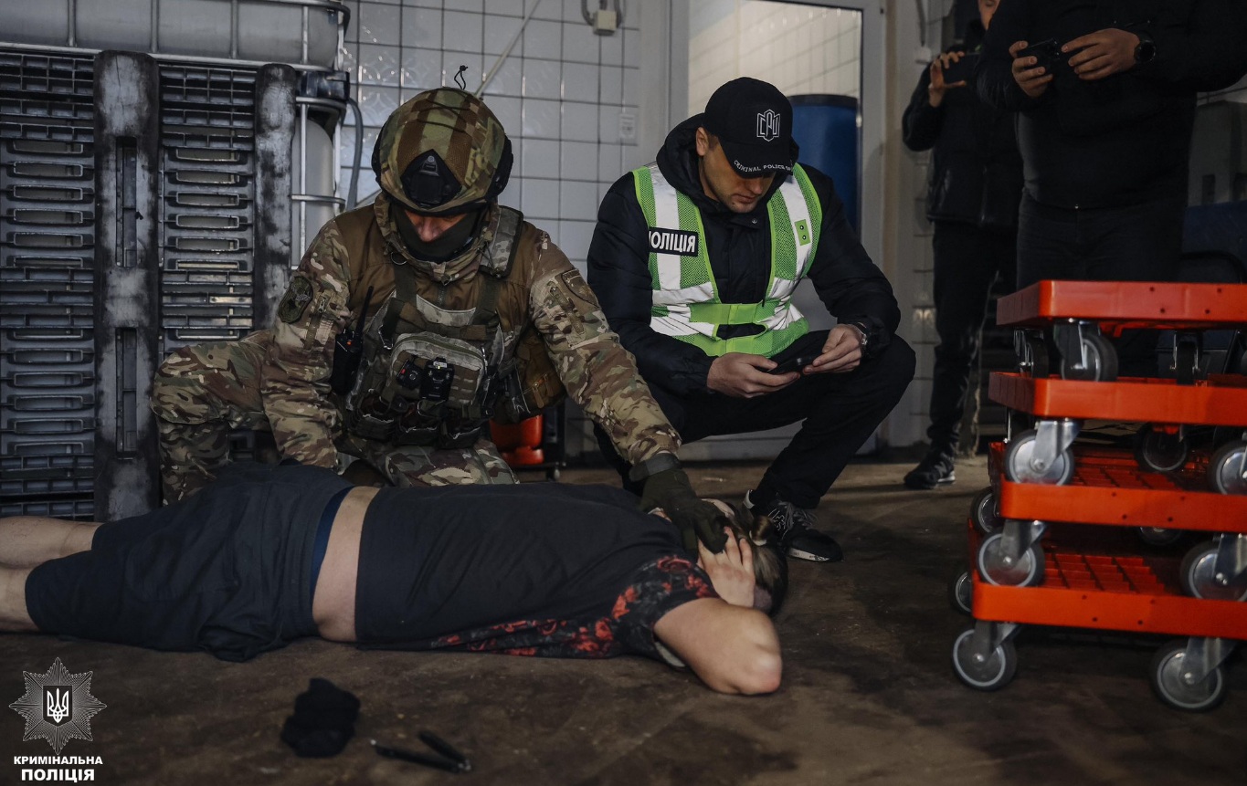 Нацполіція: Викрито злочинну організацію «Хімпром» з російським корінням та корупційними зв’язками