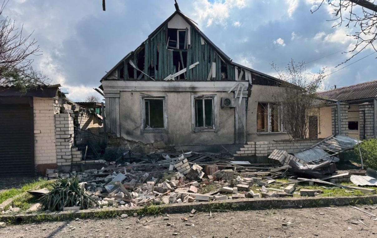 На Херсонщині за добу через обстріли військ РФ поранені четверо людей