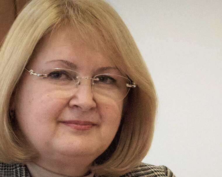 Електромобіль Audi за 1,2 мільйона гривень та будинок під Києвом: держслужбовиця з АМКУ Музиченко показала статки родини