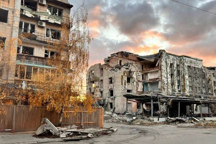 Основні втрати ЗСУ – на дорозі до Покровська, куди неможливо вчасно підвозити БК та евакуювати поранених, – Стерненко