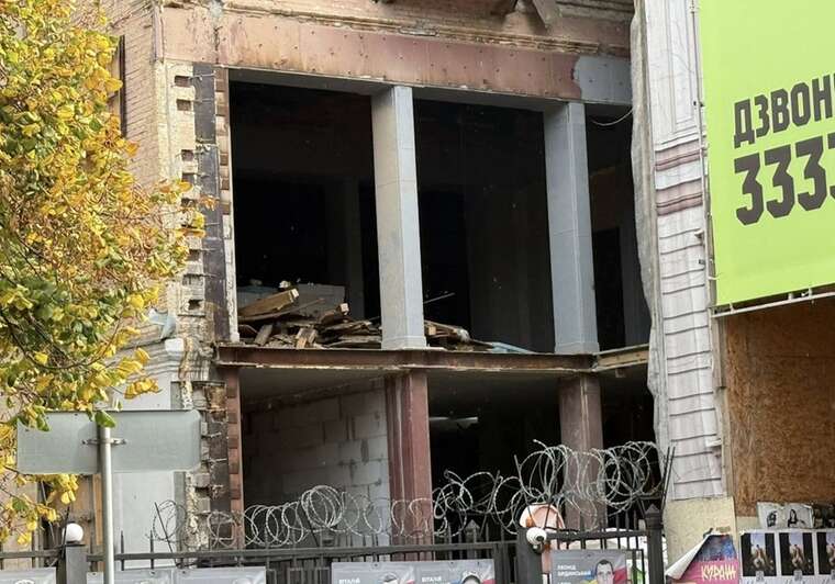 На столичному Подолі виявили сумнівну забудову: Поряд зі штабом "Батьківщини" будують "багатофункціональний будинок"