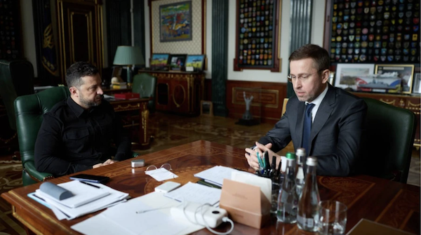 "Перестановка ліжок у ...": на посаду нового прем’єра розглядають чотирьох кандидатів