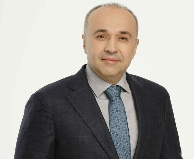 Земельний дерибан на 500 гектарів: як родина нардепа Приходька намагається контролювати землю Кіптівської громади