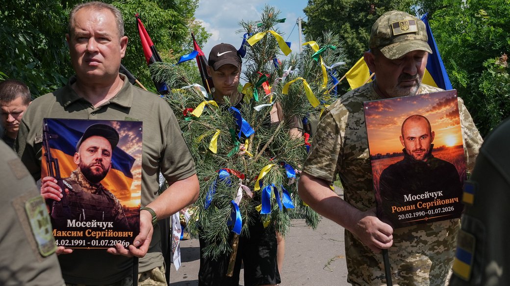 Як живе село Калинівка після вбивства двох братів арешту колишнього комбрига Лучанова: “Якщо справу спустять на гальмах, буде самосуд”