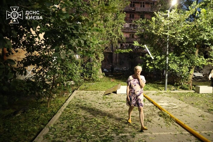 Масована атака на Київ: стало відомо, у якому стані поранені