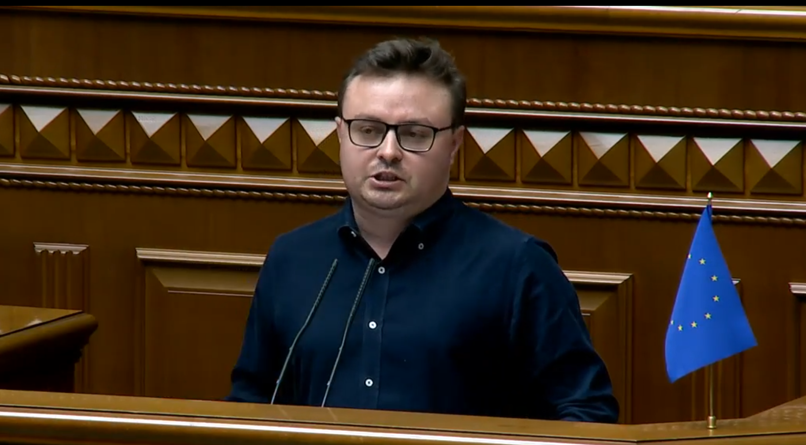 Арсеній Пушкаренко: Запровадження жорстких санкцій проти росії з боку США певною мірою залежить і від перехоплення Україною ініціативи у війні