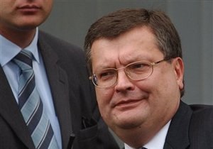 Forbes.ua згадав десять скандалів за участю МЗС під керівництвом Грищенка