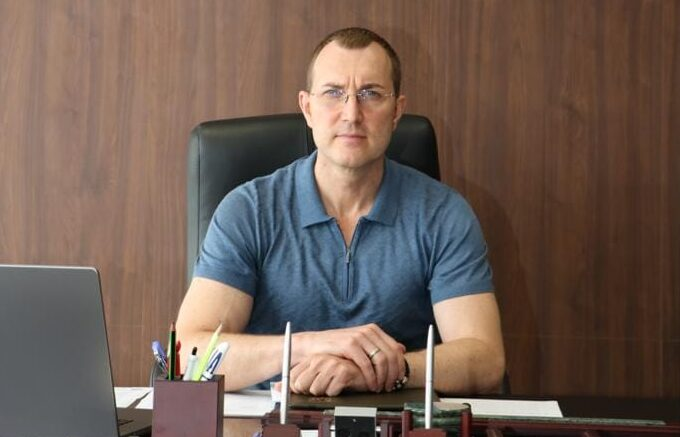 Поки харків’яни чекали на фортифікації та відновлення будинків, російський експерт замітав корупційні слід