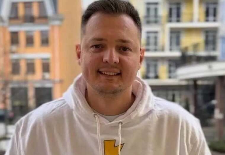 Адміністратор Telegram-каналу «Труха» Максим Лавриненко продовжує ухилятися від мобілізації