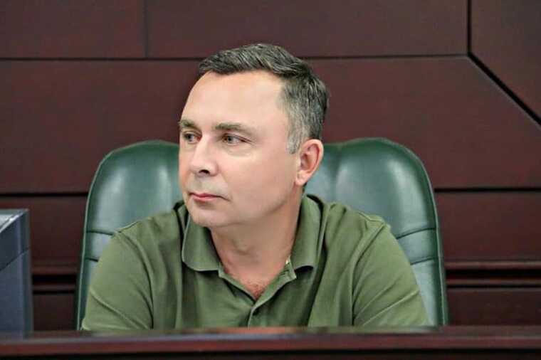 Глава фракції «Слуга народу» в Київоблраді Вадим Геращенко збагатився на мільйони на державних замовленнях