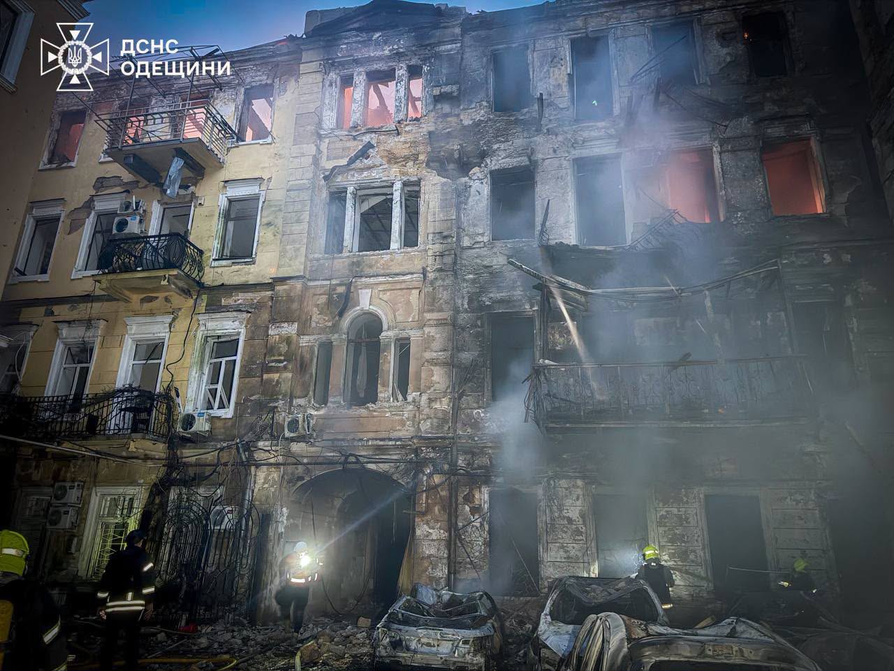 Over the past week, Russia fired a 61 missile at Ukraine, more than 1560 drones and 1540 aerial bombs – Zelenskiy – Center for Investigative Journalism
