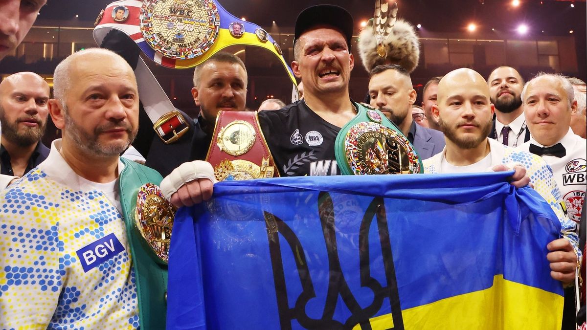 It Wasn't the Trainer's Fault: Gvozdyk Explained Why Usyk Nearly Lost to Verkhovyn