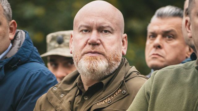 Розкрадання понад 392 млн грн на ремонті доріг: справа ексголови Дніпропетровської ОДА Резніченка та його поплічників вже в суді