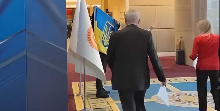 Родичі живуть у Києві: став відомо, хто зірвав прапор України у Туреччині