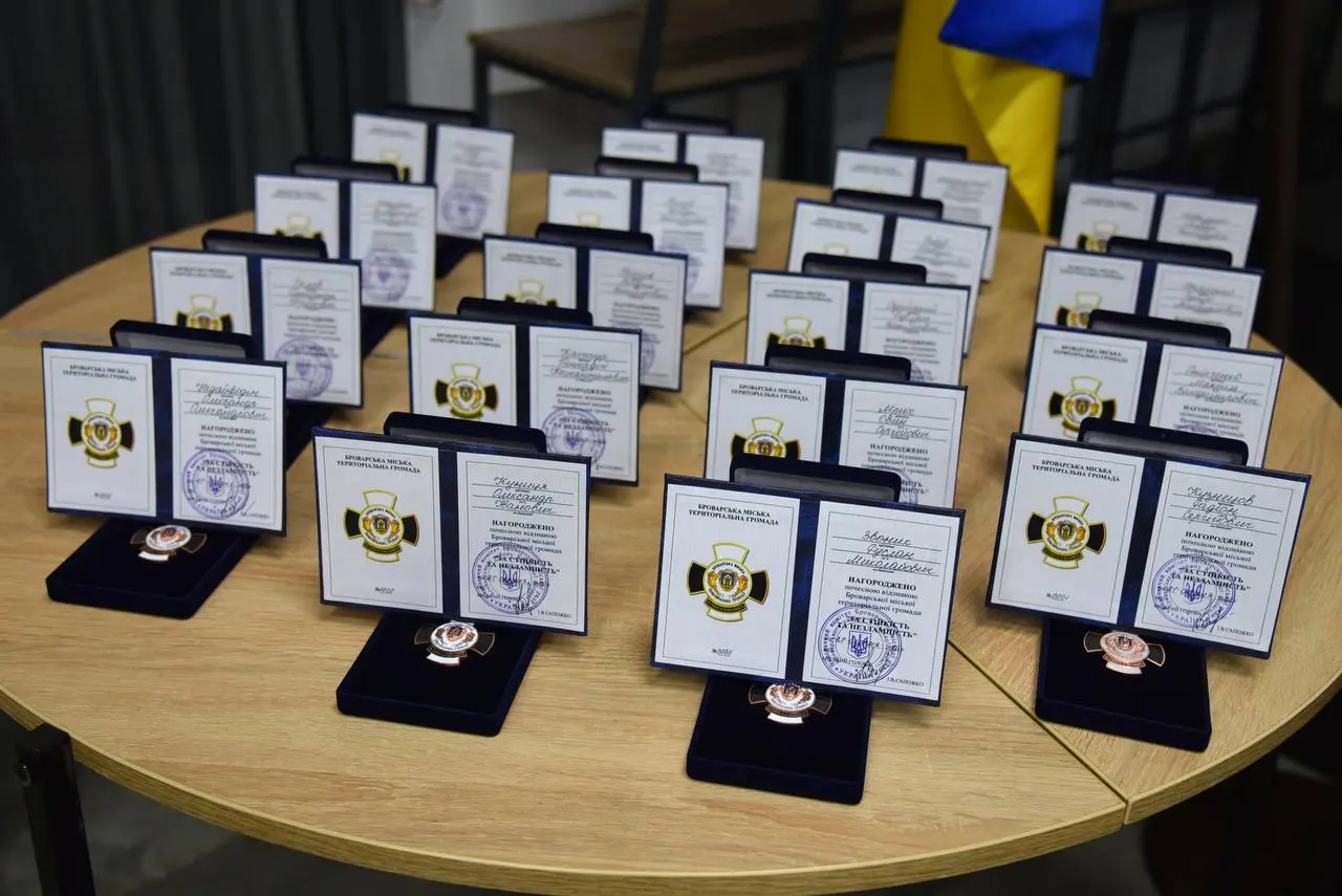Residents of Brovary community who endured captivity were awarded honorary distinctions, — mayor Sapozko