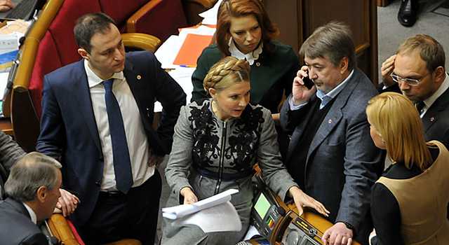 Задекларована «Батьківщина»: Готівка депутатів Тимошенко