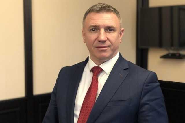 Чорні гроші, схеми уряду та корупція. Що насправді робить головний львівський митник Євген Сафонов?