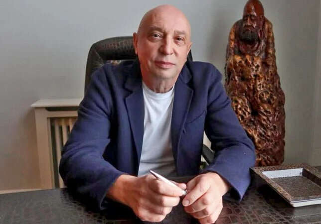 «Гра в хованки» Якова Фінкельштейна: як «еко-інвестор» намагається приховати контроль над Slots City
