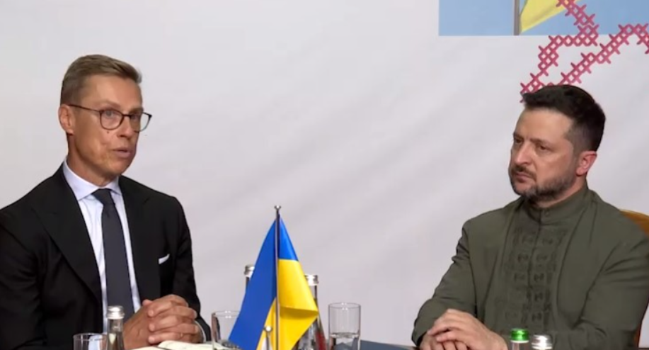 Підписано документи про виготовлення у Фінляндії дронів для потреб України і Європи та створення підприємства з випуску НРК – Зеленський – Центр журналістських розслідувань