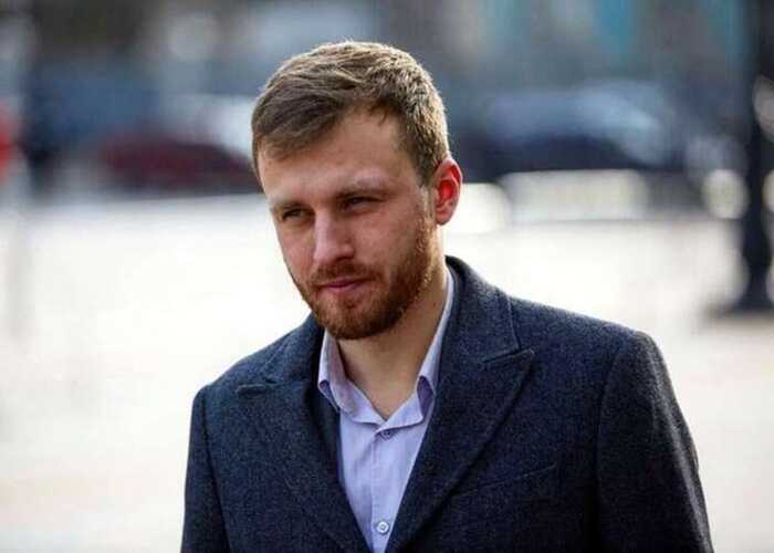 14 закордонних поїздок і дорога нерухомість: сім’я народного депутата Нестеренка придбавала квартири за схемою забудовника М’ялича